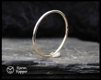 14k Solid Gold ring, smooth finish, thin ring, 1mm ring, made at your size. Skinny ring, stacking ring. Wedding band, engagement ring.