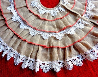 SALE / Christmas Tree Skirt
