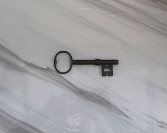 Antique Victorian Large Skeleton Key