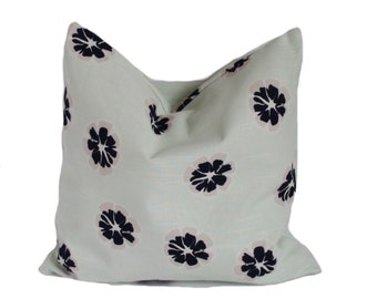 Pillow cover, Throw pillow, Decorative pillow, Cushion cover, Couch pillow, Sofa cushion, Accent pillow, Floral pillow, 18x18, 20x20