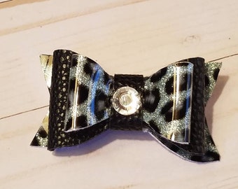 Black and silver leopard print vinyl bow