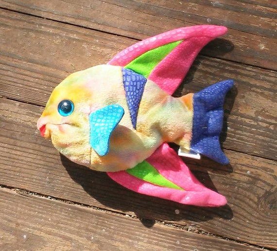 ty rainbow fish