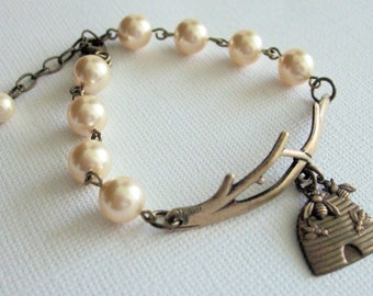 Bee Bracelet, Jewelry Handmade, Twig and Pearl, Honey Bee Jewelry