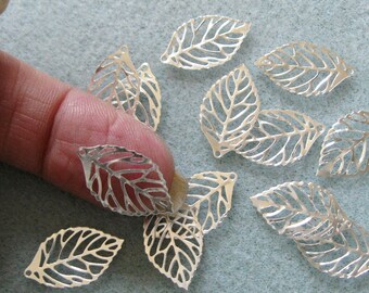 Itty Bitty Bright Silver Plated Filigree Leaves Leaf Tiny 10mm x 20mm 538