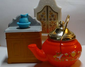 Avon House ware collection