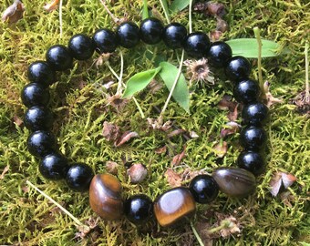 Black Onyx beads and Tigers Eye nuggets bracelet
