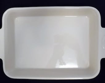 Le Gourmet Chef Casserole Enameled Cookware ~ Casserole Dish 12" x 9" x 2 1/2"