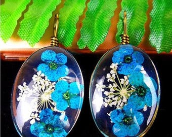 2Pcs Charming Blue Crystal Dried Flower Oval Pendant Bead 1 INCH EACH Crafters Special