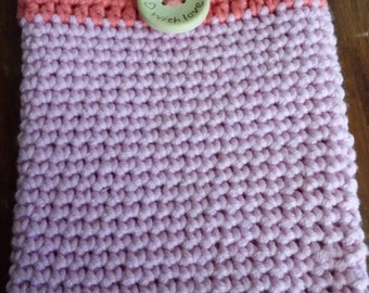 Crocheted mobile phone case