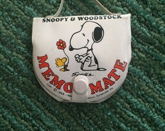 Vintage Rare 1965 Peanuts Snoopy And Woodstock Vinyl Memo Mate