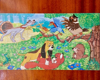 Vintage wood jigsaw puzzle by Walt Disney with a nice vintage feeling