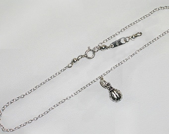 Lady bug removable charm / 925 Sterling Silver /adjust 9 - 10 inch length / ankle bracelet