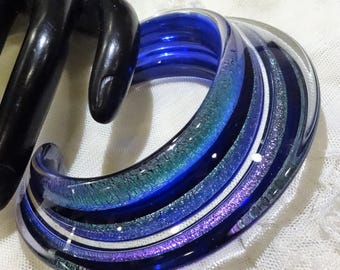 Vintage Modernist Amethyst Coloured Blown Glass Cuff