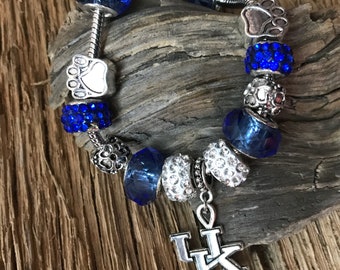 Kentucky Wildcats bracelet: UK Wildcats charm bracelet, Kentucky jewelry, wildcats charm bracelet, Kentucky jewelry, UK Wildcats jewelry