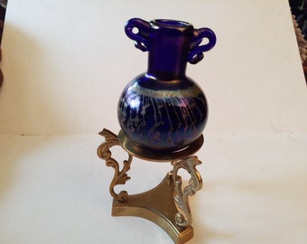 Lorraine. 2 items. rt glass vase on stand