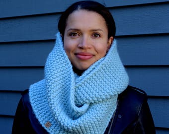 Infinity cowls, soft cowls, double loop, textured, squishy, blue cowl, brown cowl, oatmeal cowl