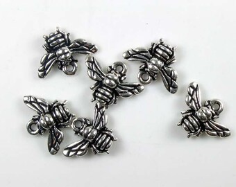 20 Silver Tierrcast Honeybee Charms
