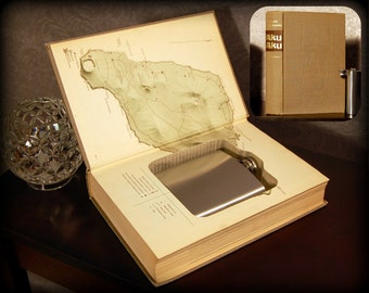Hollow Book Safe & Flask - Aku-Aku - Secret Book Safe