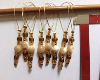 Set of 8 stitch markers