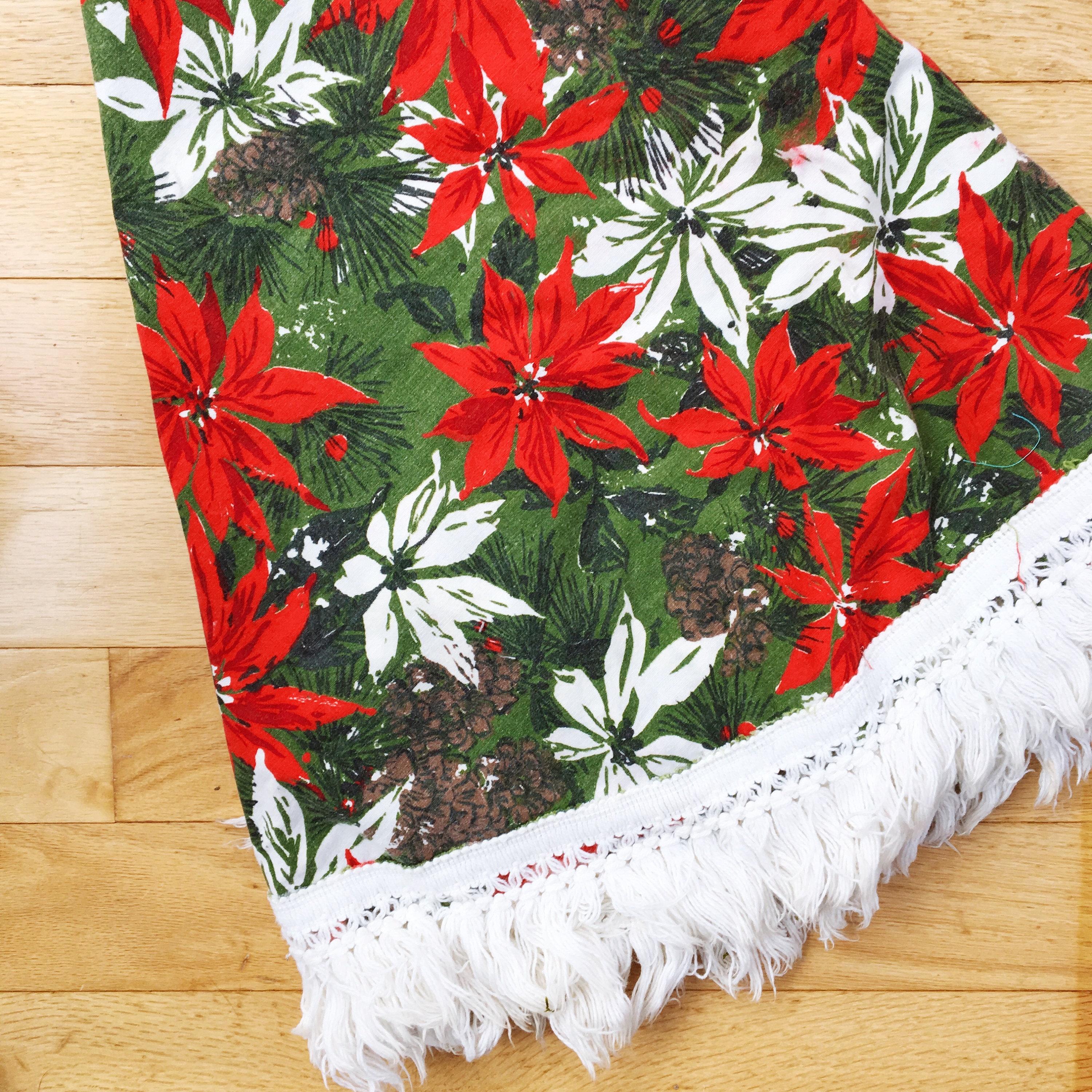 Vintage Christmas Table Cloth Mid Century Modern Christmas