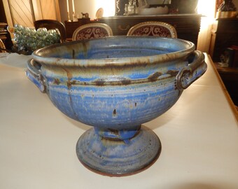 HAND CRAFTED ART Pottery Urn or Planter