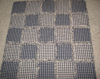 Primitive Homespun Rag Quilt Lap Throw Navy Tan 38" x 38"