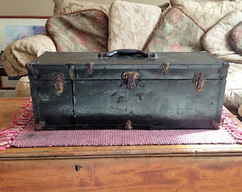 Vintage 1950's Western Auto The Wizard Chest Tool Box