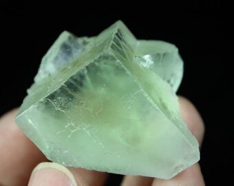 Extreme Clear Transparent Glassy Green Cubic Fluorite CM611415 China