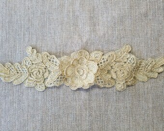 Gold Flower trim applique #B170629-5