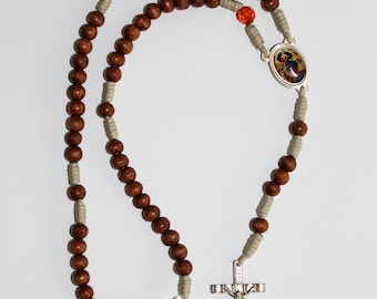 Mary Untier of Knots Rosary made of Natural Wood Our Lady Undoer of Knots