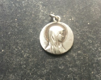 St Beradette / Lourdes silver pendant with jump ring