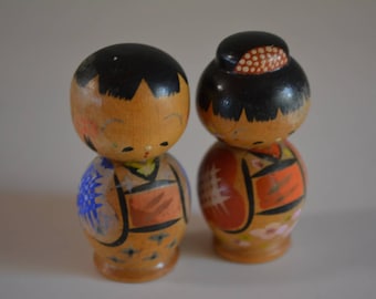 Pair of kokeshi dolls, miniature, vintage Japanese #8