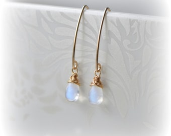 Moonstone Earrings Gold Threader Earrings Rainbow Moonstone Dangle Earrings Thread June Birthstone Earrings Moonstone Jewelry Gift for Her