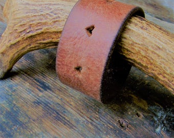 Leather Cuff Bracelet, Distressed Leather Cuff Bracelet, Womens Leather Cuff, Rustic Boho Style Jewelry, Vintage Leather Belt Cuff Bracelet