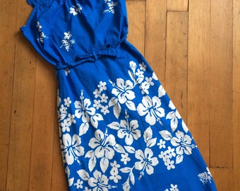vintage 1960s Hawaiian wrap dress