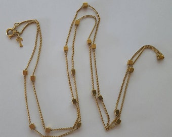 Vintage Trifari Gold Cube Necklace