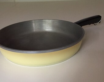 Vintage Club Aluminum Yellow Skillet, Yellow Frying Pan