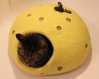 cheese and a mouse cat house