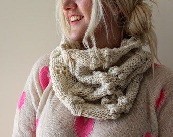 Cowl Scarf, Womens Gift, Chunky Cowl, Ivory, Hand Knit Cowl, Cable Knit Cowl, Winter Scarf, Gift for her, Infinity Scarf