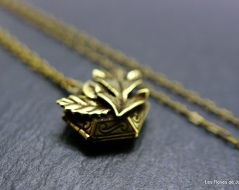 Pendant art deco locket pendant, long necklace