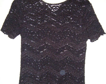 Black Lace Short Sleeve Top