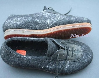 Felted shoes Women Natural shoes Traditional felt Woolen shoes Medium/Wide feet
