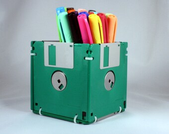 Floppy Disk Pen and Pencil Holder (GREEN)