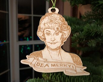 Bea Merry! Bea Ornament