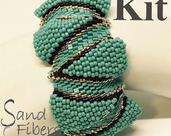 Wide Santa Fe Ripples Peyote Cuff - Kit with Printed Pattern