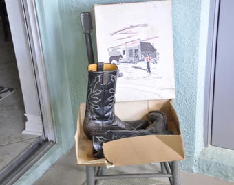 Vintage Justin 9B Cowboy Boots