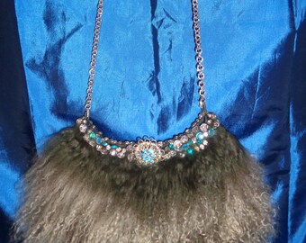 Marauder's shoulder bag with rich fringes