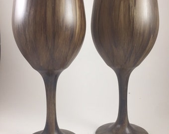 2 Wood Grain Wine Glasses