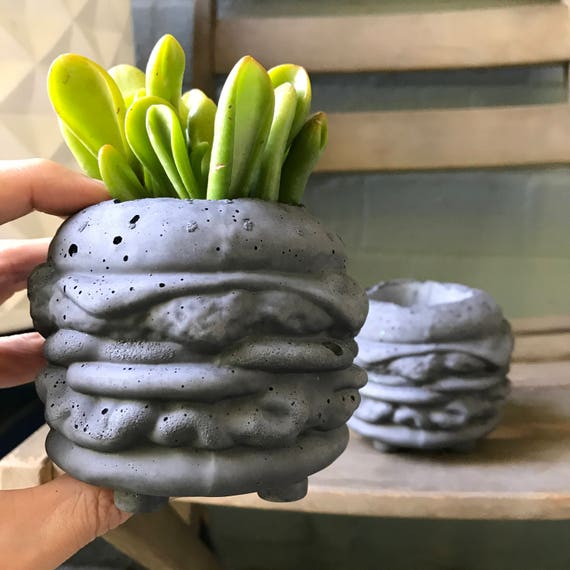 CheeseBurger Planter - Hypertufa