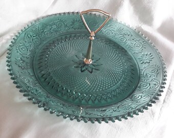Green 12" dessert tray with metal handle